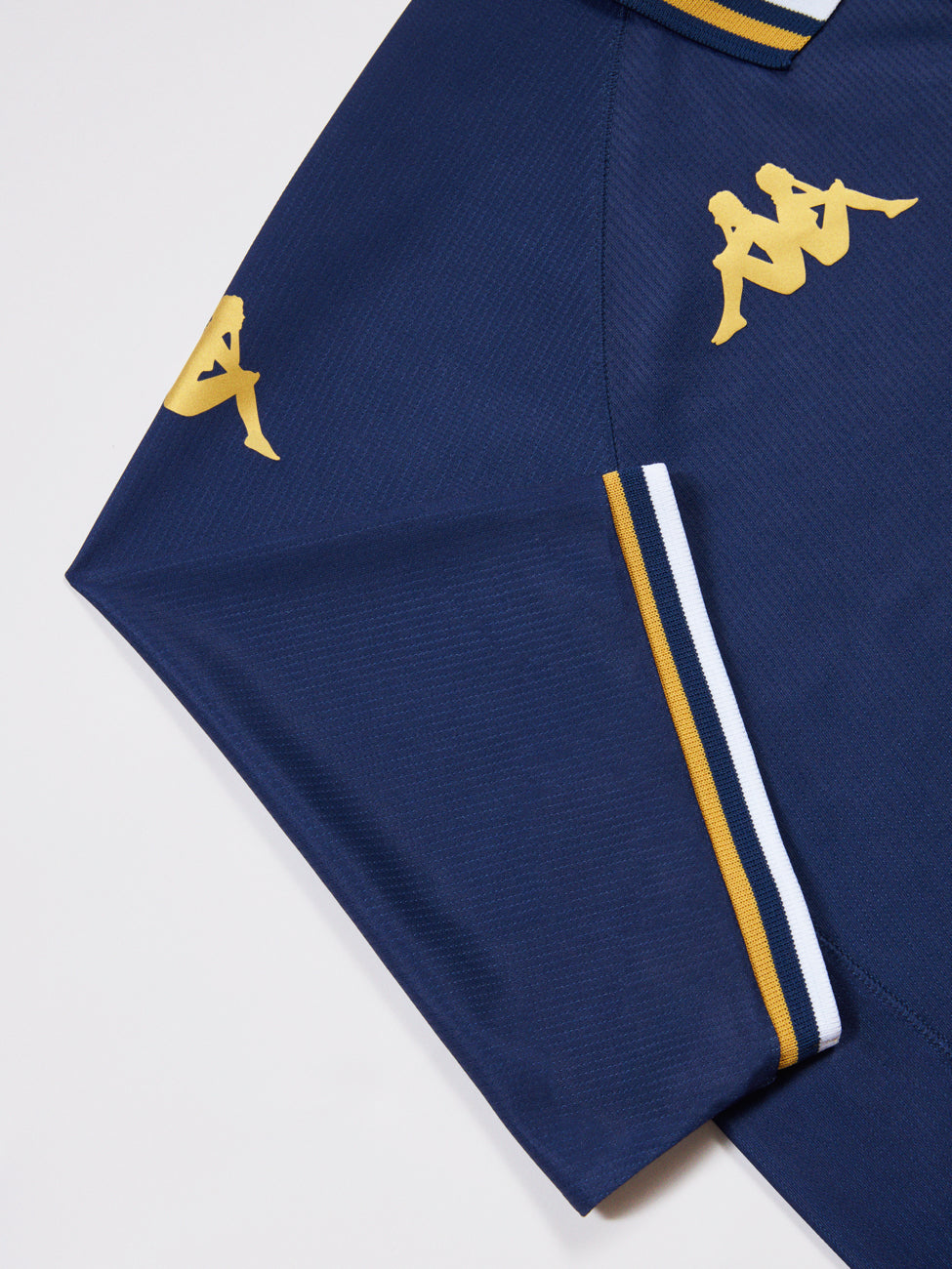 22/23 AKFC Home Shirt – LA BELLA VISTA